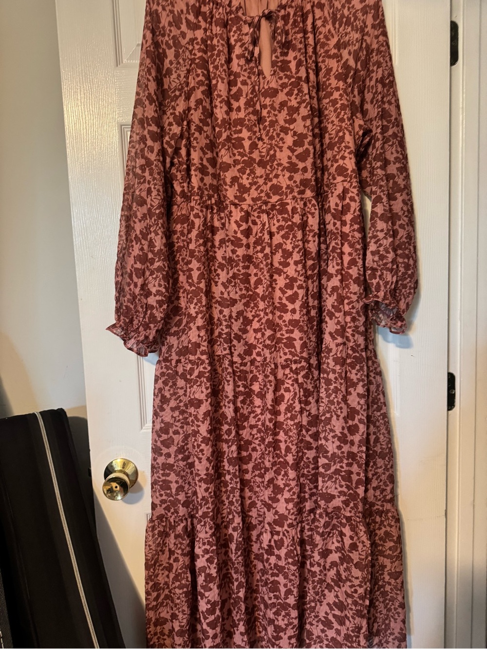 Women's Floral Tiered Maxi Dress in Dusty Rose - Picture 3 of 10